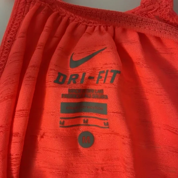 Nike Dri-Fit Tanktop - Picture 5 of 5